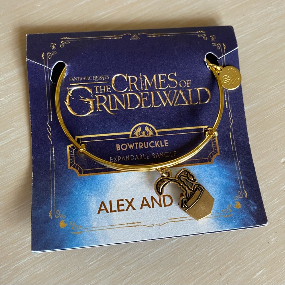 NWT Alex and Ani Fantastic Beasts Bowtruckle Gold Charm Bangle